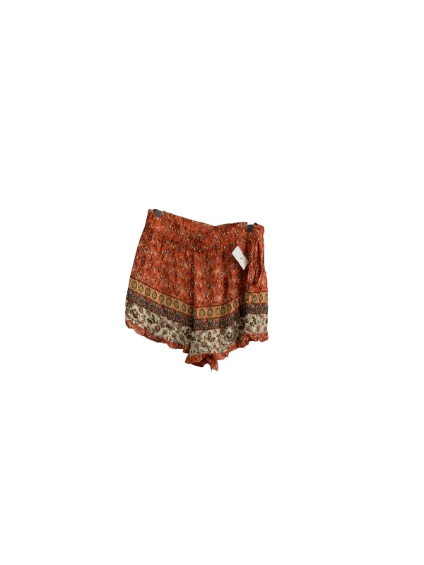 Shorts By Angie  Size: L