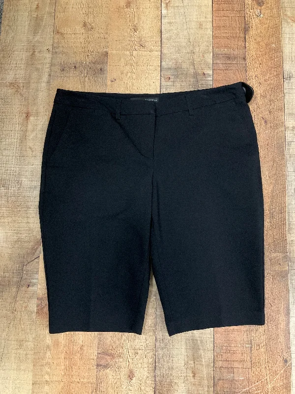 Shorts By Harve Bernard  Size: 10