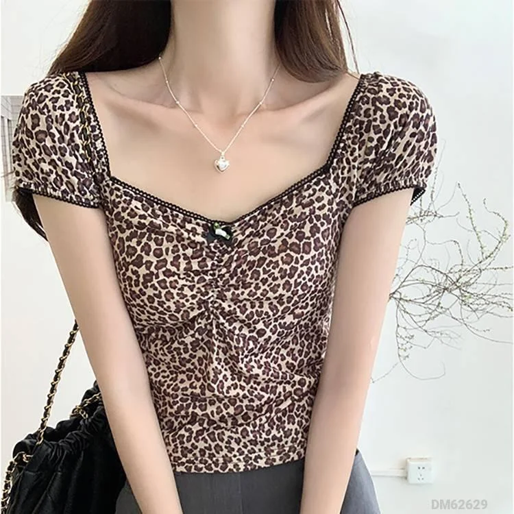 Woman Fashion Shirt DM62629